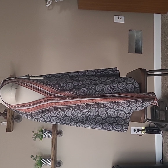 NWT Max Studio Dress - Picture 2 of 6